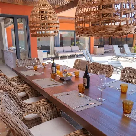 Privada De Lujo Con Piscina Wabi Sabi * Corralejo