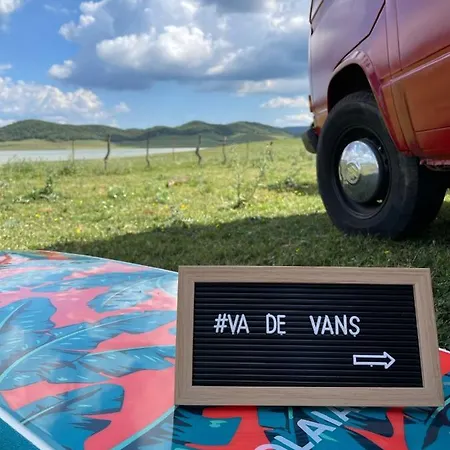 Va De Vans Acampamento *