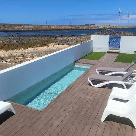 Blue Breeze House With Pool Facing Sea Holiday home Corralejo