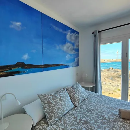 Blue Breeze House With Pool Facing Sea Holiday home