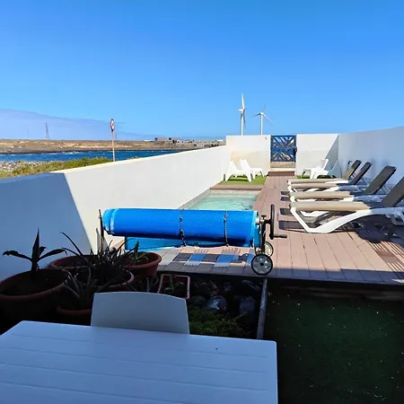 Blue Breeze House With Pool Facing Sea Holiday home Corralejo