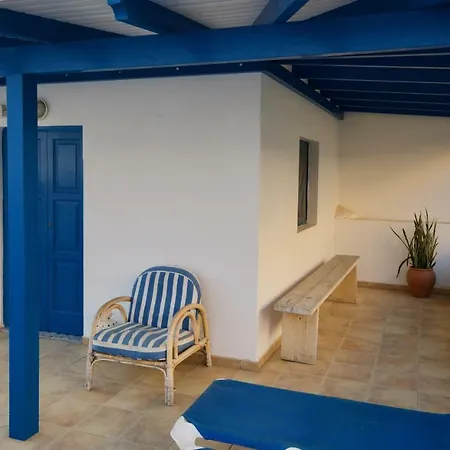 Sol Y Mar Surf Camp Hostel Corralejo