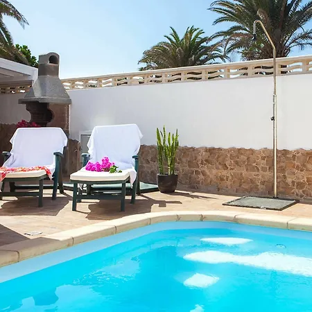Villa Neptuno *