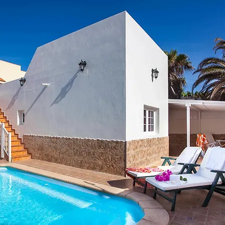 Villa Neptuno *