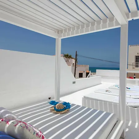 Villa Neptuno *