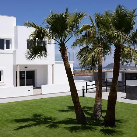 Island Fuerteventura Apartahotel 3*
