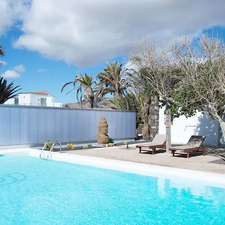 Hélène Holidays&retreats 2*