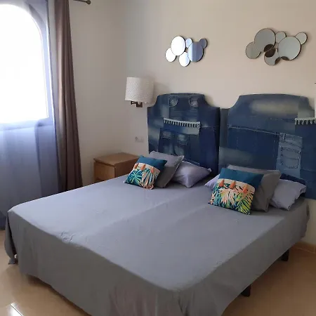 Holiday home Oasis Waves House