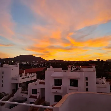 Coco Surfhouse - Coworking Coliving Pensión