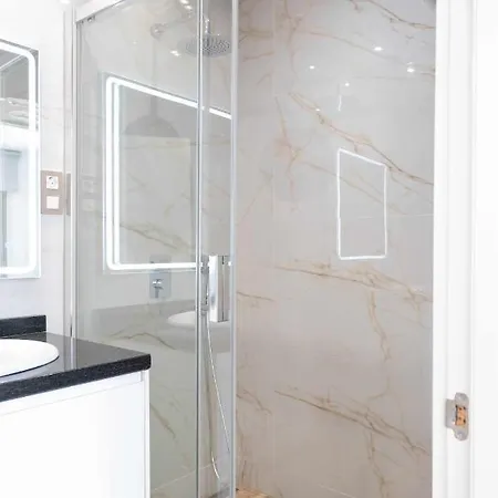 Luxury Sabi Con Garaje Apartment