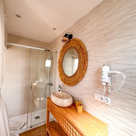 Chakra House Fuerteventura - Affordable In A Cozy Guest house Corralejo