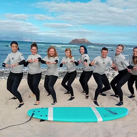 Hostal Surf House & Surf School