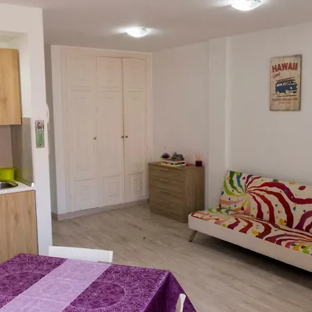 Casita Blanca Apartment *