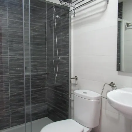 Aparthotel Nautico Suites, Private Room&bathroom (adults Only) *